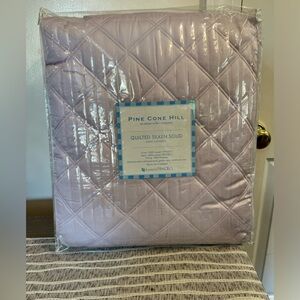 Kink Size Pinkish Pine Cone Hill by Annie Selkie